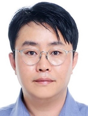 박상윤