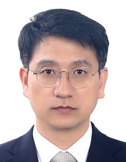 김영삼