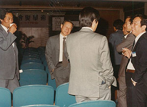 12_평의원회-폐회.jpg