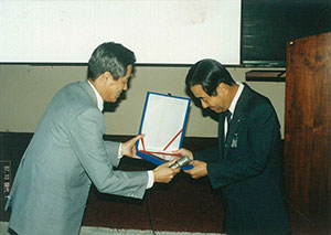 9_호남에틸렌(주)-김창규사장-특별기부금-감사패-증정.jpg